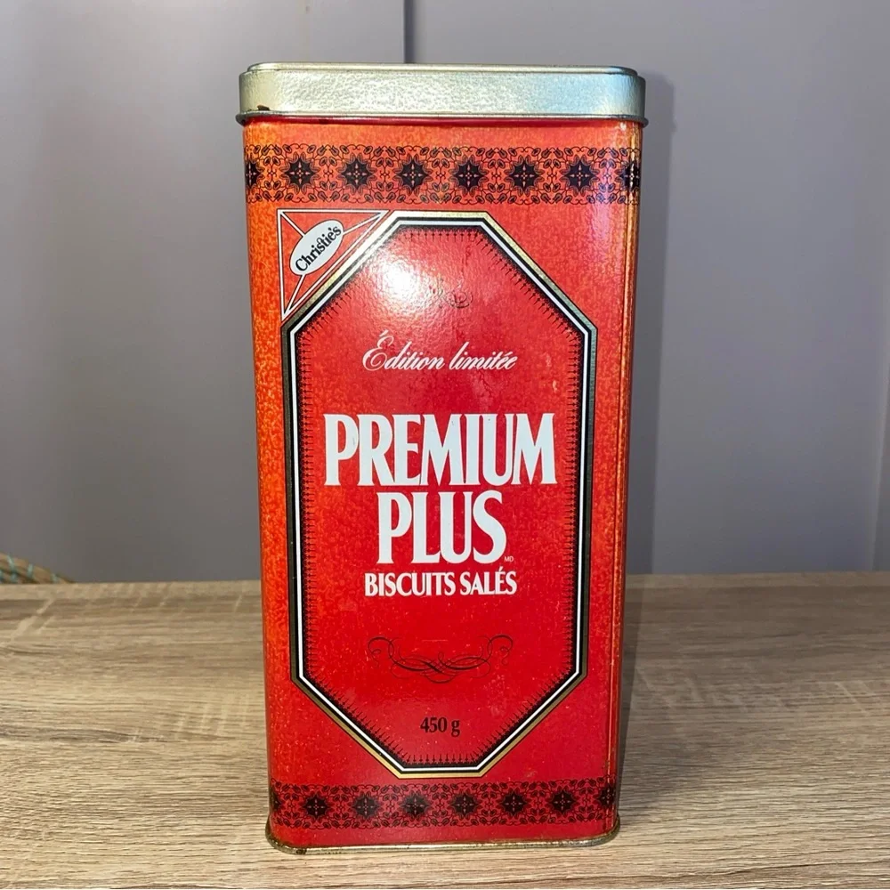 Vintage Limited Edition Christie's Premium Plus Salted Crackers Tin 1991 - Picture 3 of 9